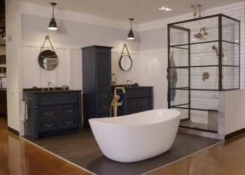 Front-Feature-Tub.jpg